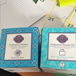 Scentsy Fragrance Flower w/ oil